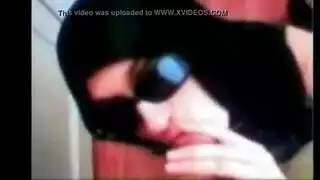 مص محترف من جميلة محجبة – مشهد سكس محجبات