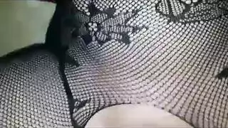 مراهقة ضيقة يتم تدمير فرجها الصغير بواسطة قضيب أسود كبير