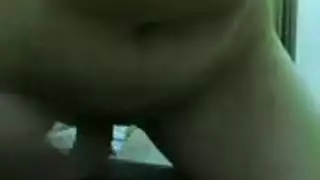 سماح تخدم قضيب عملاق ثم يتم تدمير مهبلها