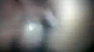 نجمة بوليوود سندورة في مشهد جنس صريح مع جماع شرجي وقضف