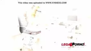 خدرها اغتصبها أمام