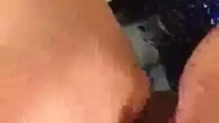 دمية الخام دغدغة