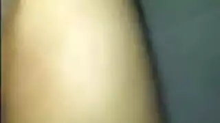 إيطالية مثيرة تكشف فرجها المشعر لصديقها الأقرب المتحمس لممارسة جنس صعب