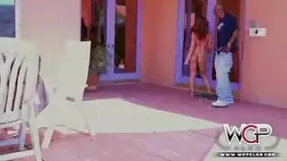 ٩ جلسة شرجية مكثفة: بي بي سي وفتاة ذات مؤخرة كبيرة تبلغان