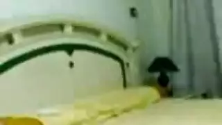 حارسات مصريات يمارسن الجنس بطريقة وقحة: مشهد بورن كامل