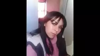 بنات سين تنيك نفسها