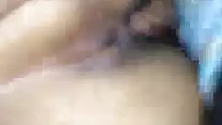 هوات ورعان صغار لحس كس و تبول