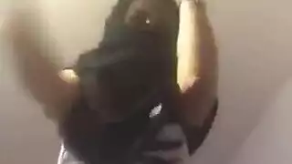 ليالي عربية: مشاهد جنس جماعي جامحة
