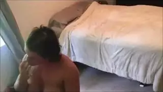 سيطرة في أعماق البحر وجنس صريح