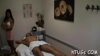 مساج السبا يصبح جامحًا مع إدخال مزدوج للعميل الأجنبي