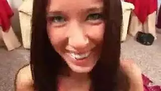 نساء بيض ممتلئات ذات كس مشعر في مشهد إباحي