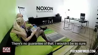 سكرتيرة تفتح لمديرها من أجل زبه ولسانه